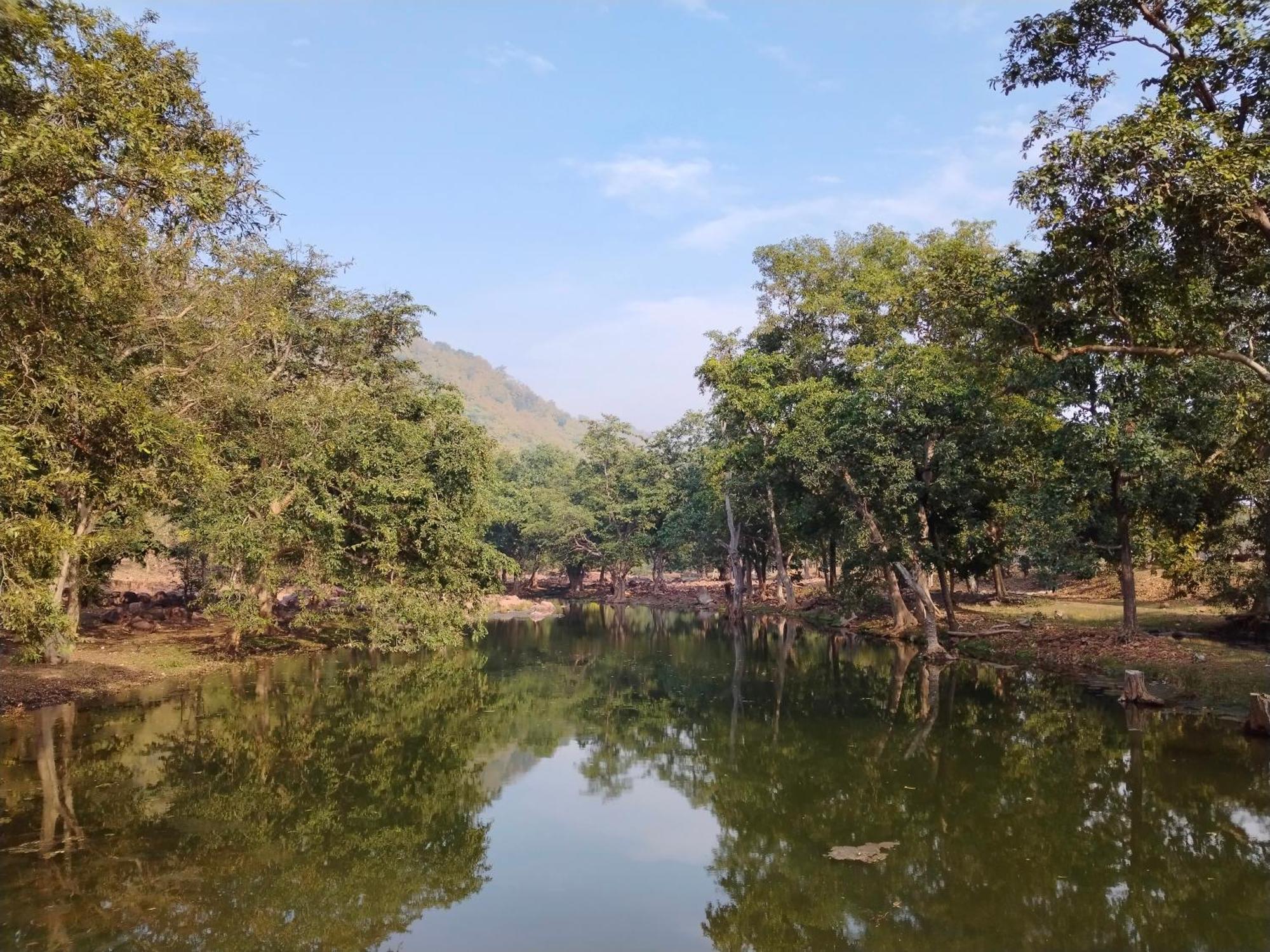 Laxmi Home Stay Ghura Bagian luar foto
